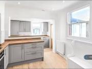 3 bedroom terraced house for rent in North Street,...