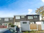 3 bedroom terraced house for rent in Peel Close,...