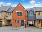 3 bedroom terraced house for rent in Picton Street,...
