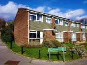 3 bedroom terraced house for rent in Polperro Close,...