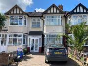 3 bedroom terraced house for rent in Primrose Avenue,...