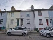 3 bedroom terraced house for rent in Queen Street,...
