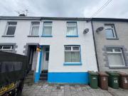3 bedroom terraced house for rent in Raglan Road,...