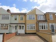 3 Bedroom Terraced House For Rent In Rainham, Essex