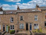 3 bedroom terraced house for rent in Rose Avenue, Leeds,...