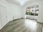 3 Bedroom Terraced House For Rent In Rotherham, South...