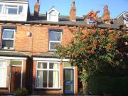 3 bedroom terraced house for rent in Royal Park Avenue,...