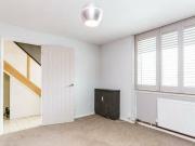 3 bedroom terraced house for rent in Roycroft Road...