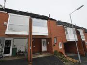 3 bedroom terraced house for rent in Siemens Street,...