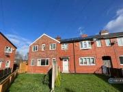 3 bedroom terraced house for rent in Skipton Avenue...