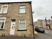 3 bedroom terraced house for rent in Smith Street,...