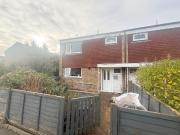3 bedroom terraced house for rent in Sorrel Drive,...