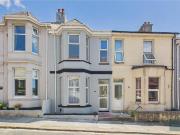 3 bedroom terraced house for rent in St Aubyn Avenue,...