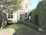 3 bedroom terraced house for rent in Wellington Street,...