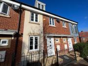 3 bedroom terraced house for rent in Whistler Gardens,...