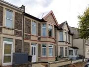 3 bedroom terraced house for rent in Whitehall Road,...