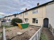 3 bedroom terraced house for rent in Woodsford Grove,...