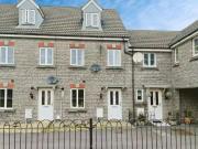 3 bedroom terraced house for rent in Worle Moor Road,...