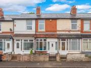 3 bedroom terraced house for rent in Wroxton Road,...