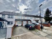 3 bedroom terraced house for sale