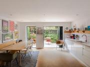 4 bedroom end of terrace house for sale