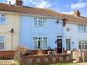 3 bedroom terraced house for sale