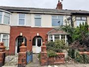 3 bedroom terraced house for sale