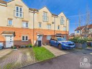 3 bedroom terraced house for sale