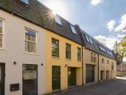 3 bedroom terraced house for sale in Albany Street Lane,...