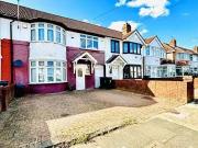3 Bedroom Terraced House For Sale In Ash Grove,...