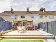 3 bedroom terraced house for sale in Babbington...