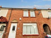 3 bedroom terraced house for sale in Birds Nest Road,...