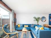 3 Bedroom Terraced House For Sale In Borehamwood,...