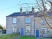 3 bedroom terraced house for sale in Brookhouse Hill...