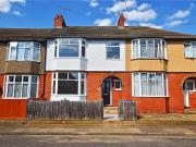 3 bedroom terraced house for sale in Brookland Road,...