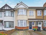 3 Bedroom Terraced House For Sale In Buckhurst Hill