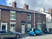 3 bedroom terraced house for sale in Buxton Road Disley...