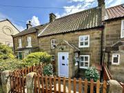 3 Bedroom Terraced House For Sale In Castleton