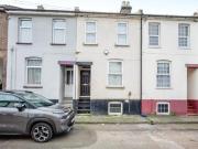 3 Bedroom Terraced House For Sale In Chatham