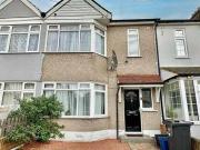 3 Bedroom Terraced House For Sale In Chigwell, Essex