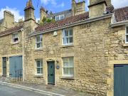 3 bedroom terraced house for sale in Circus Place, Bath, BA1