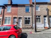 3 bedroom terraced house for sale in Clare Street,...