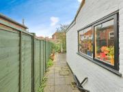 3 bedroom terraced house for sale in College Road,...