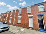 3 bedroom terraced house for sale in Cooper Street,...