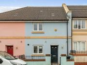 3 bedroom terraced house for sale in Crofts End Road...