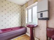 3 bedroom terraced house for sale in Danebury Drive,...
