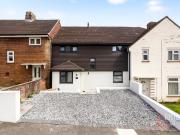 3 bedroom terraced house for sale in Davey Drive,...