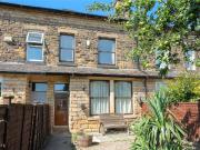 3 bedroom terraced house for sale in Emville Avenue,...