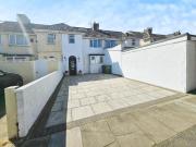 3 bedroom terraced house for sale in Endsleigh Road,...