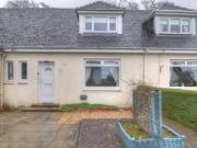 3 bedroom terraced house for sale in Finlaystone Road...